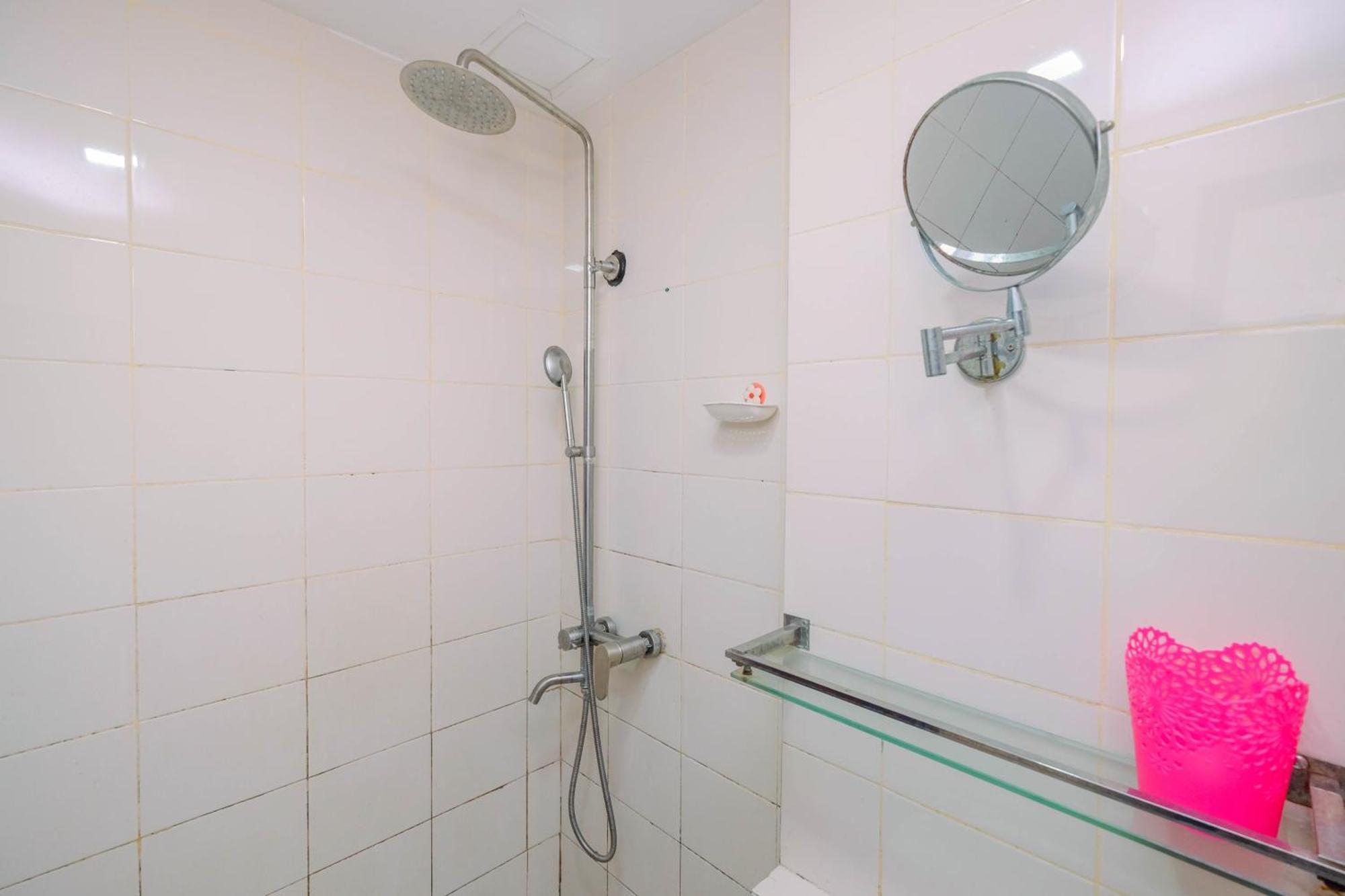 Highest Value 2br At Lagoon Town Square By Travelio