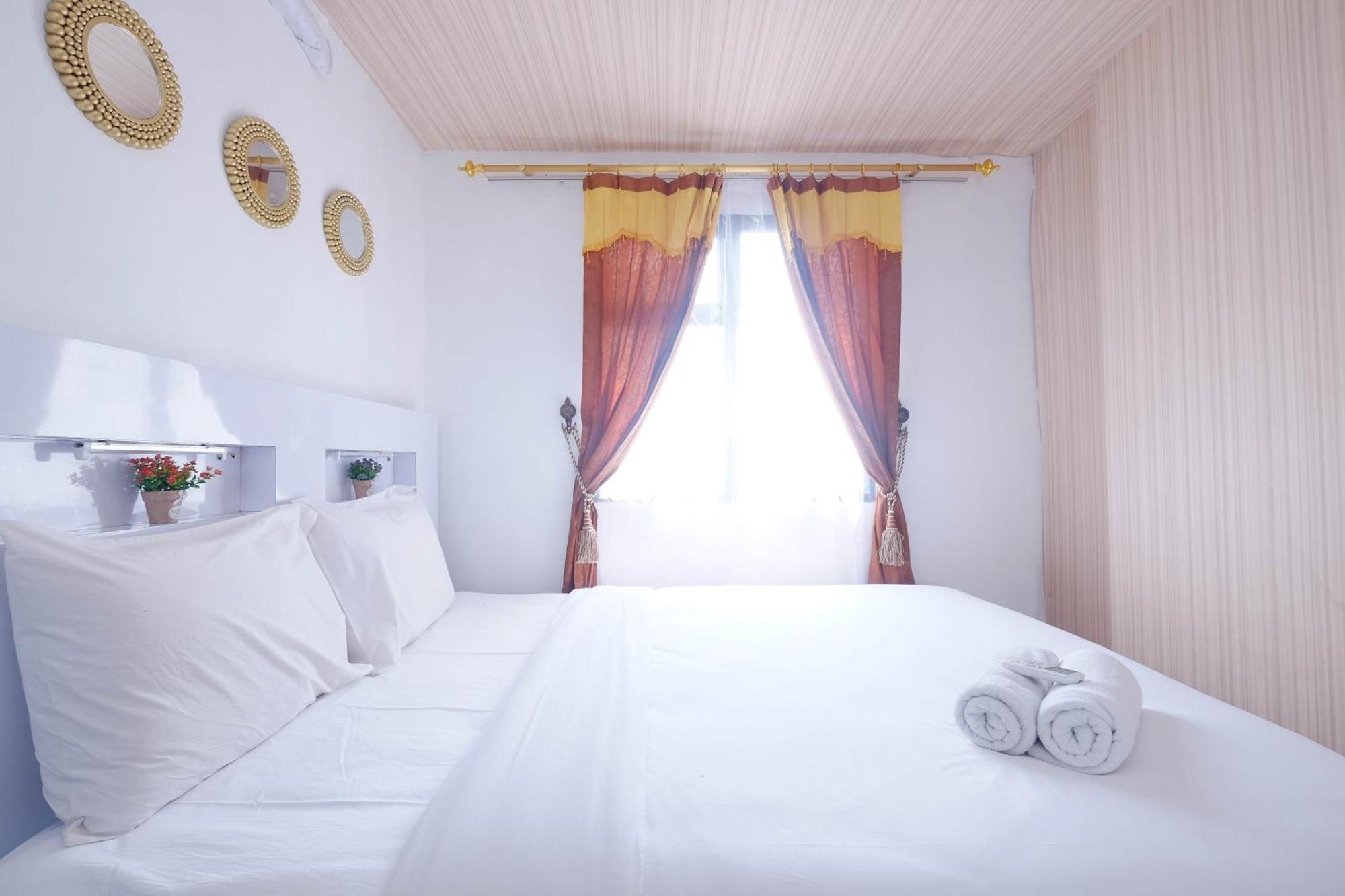 Apartemen Highest Value 2br At Lagoon Town Square By Travelio Bekasi